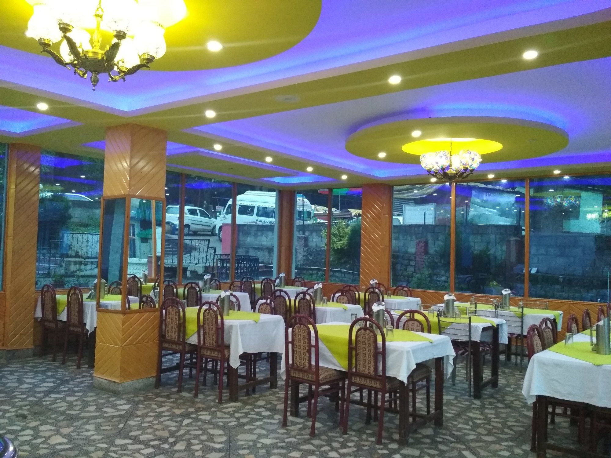 Utopia Resorts & Spa Манали Экстерьер фото